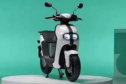 Yamaha Neo Electric Scooter